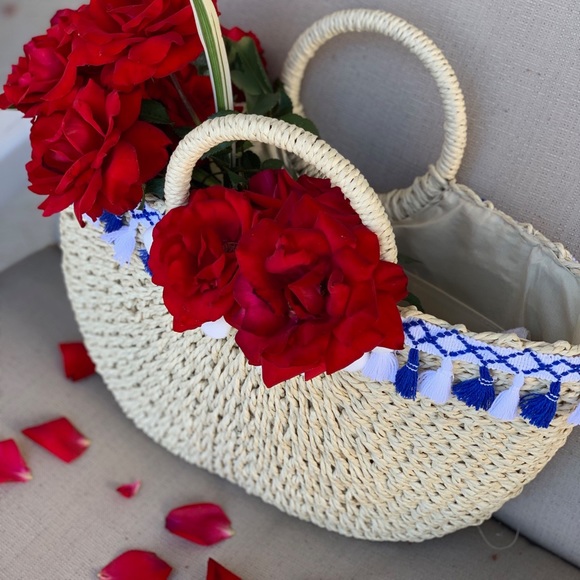 Moon Straw Bag Handmade - Picture 3 of 8